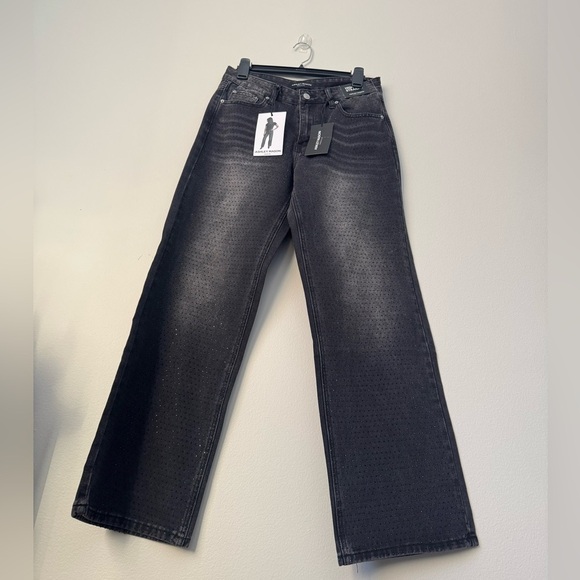Women's High Rise Straight Embellished Black Jeans Size 7/28 NWT - Picture 2 of 10